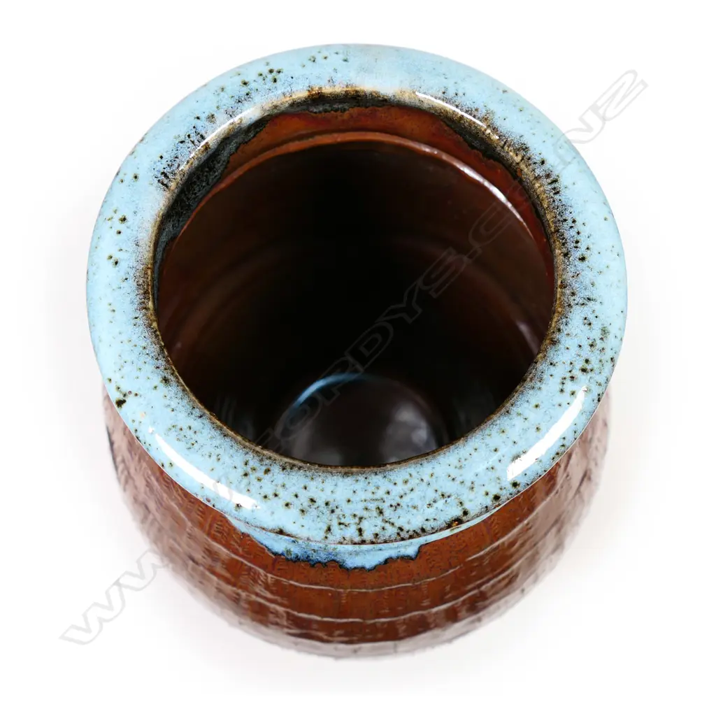 Peter Stichbury stoneware baluster vase, Image 1++