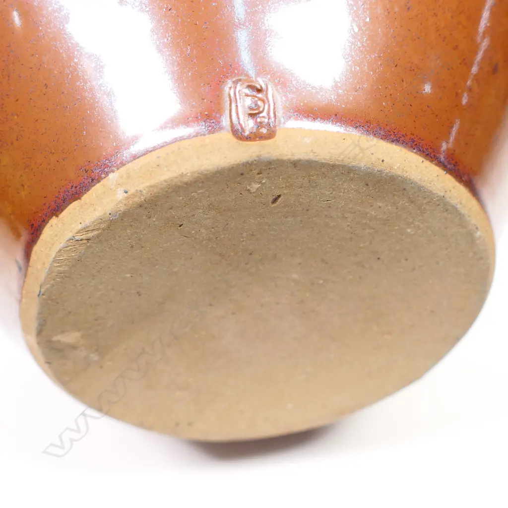 Peter Stichbury chun and tenmoku glazed vase, Image 1++