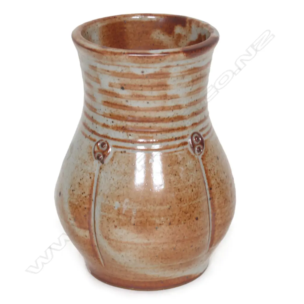 Peter Stichbury shino glazed baluster vase, Image 1++