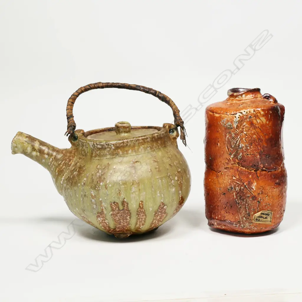 Chester Nealie two small anagama pieces, Image 1++