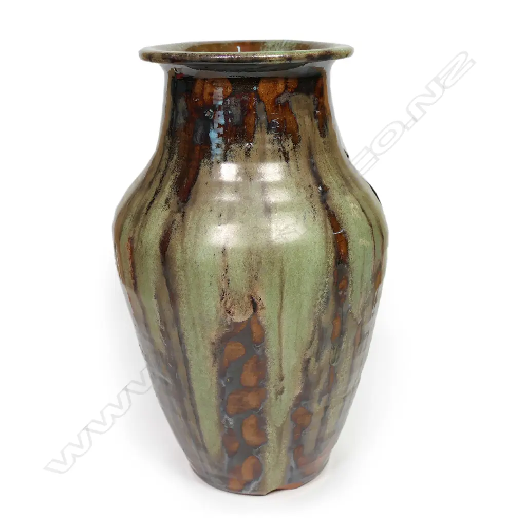 Phillippa James (Australian 1893-1967) studio pottery large vase, Image 1++