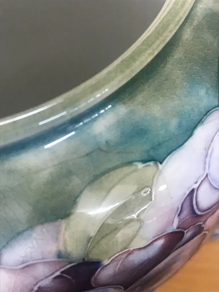 A William Moorcroft early Pansy pattern vase, Image 1++