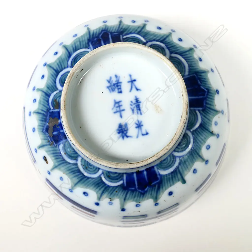 An uncommon Chinese doucai bowl, Image 1++