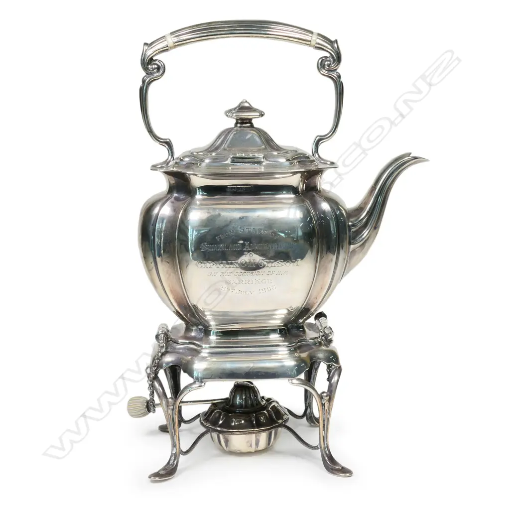An Edwardian silver spirit kettle, Image 1++