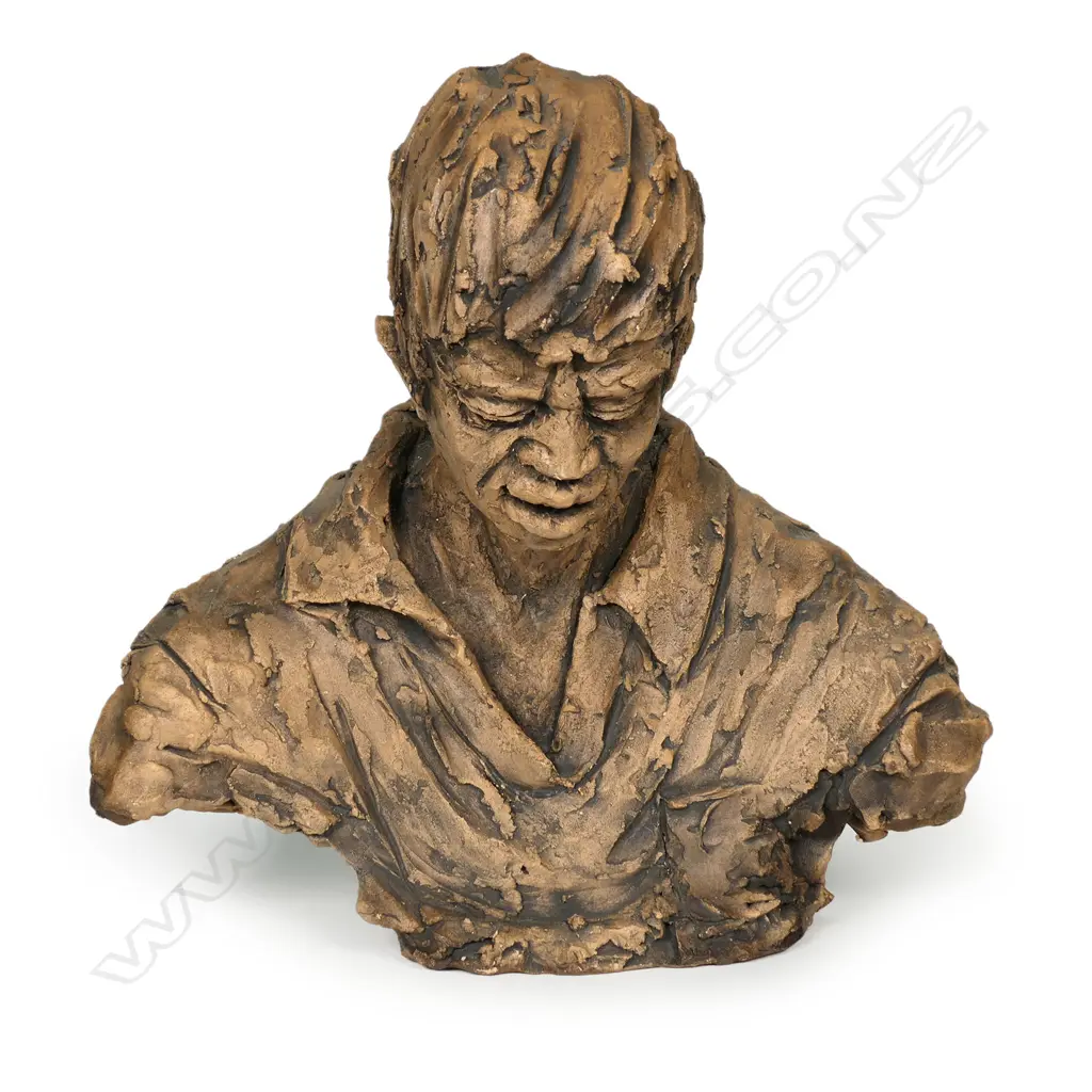 Ken Kendall terracotta bust of a Maori boy, Image 1++
