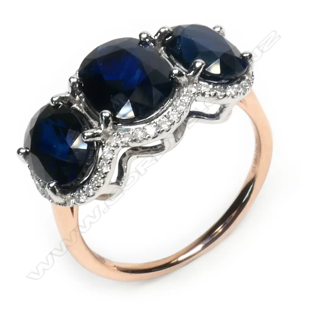 A 14ct white and rose gold, sapphire and diamond trilogy ring, Image 1++