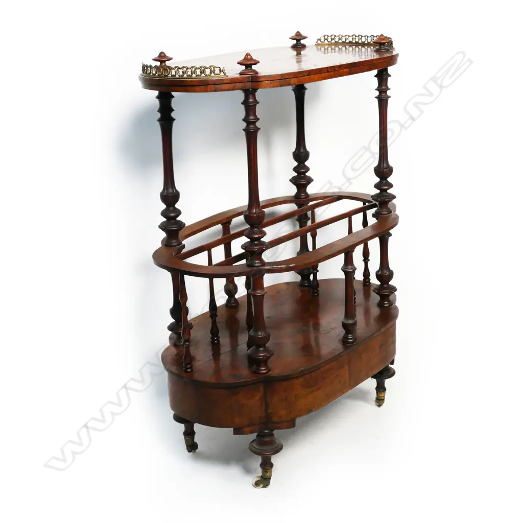 A Victorian walnut canterbury, Image 1++