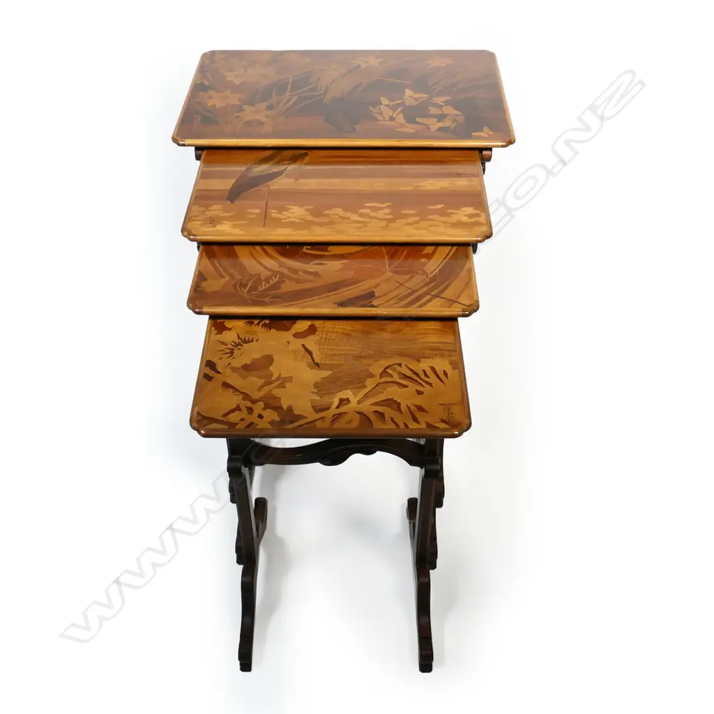 An early 20thC Emile Gallé fine nest of four Art Nouveau marquetry inlaid quartetto tables, Image 1++
