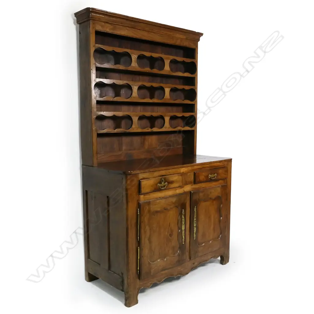 An 18thC/19thC French fruit wood country plate rack dresser, Image 1++