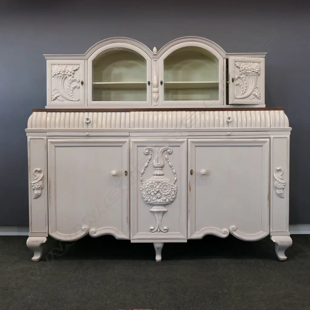 A vintage French Art Deco painted buffet, Image 1++