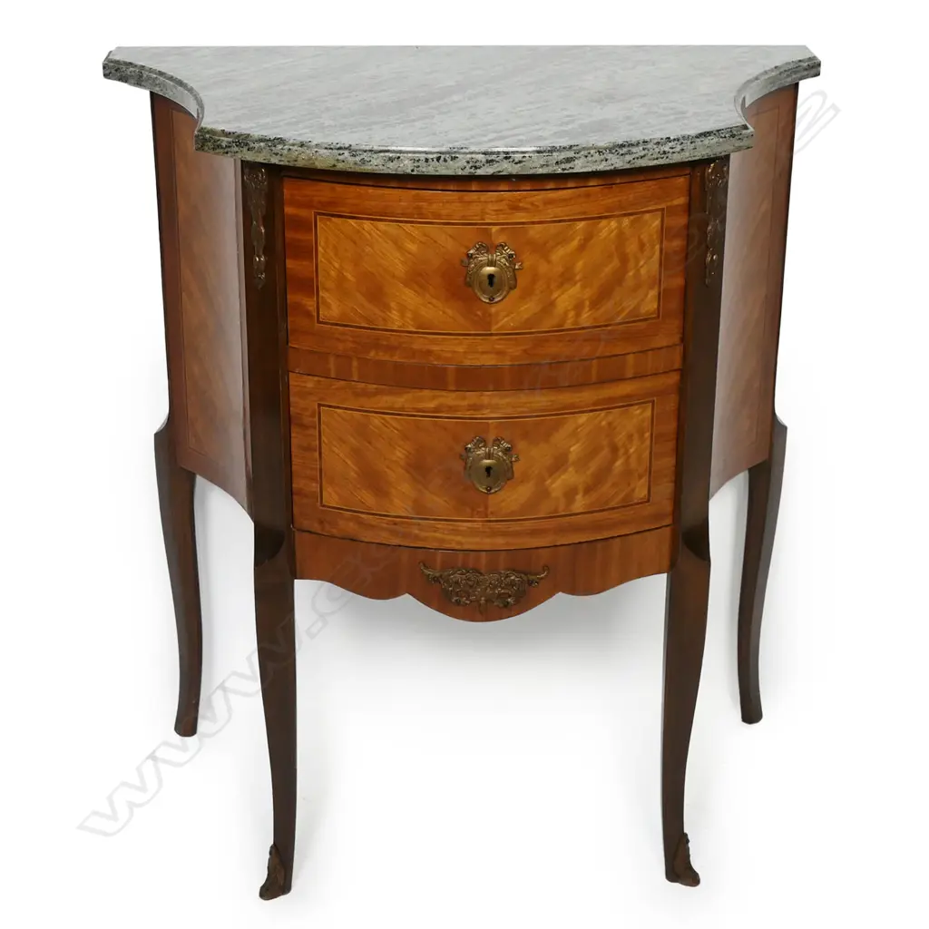 A vintage French antique style kingwood bedside commode, Image 1++