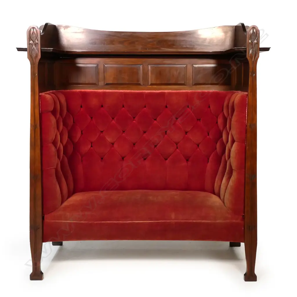 A colonial New Zealand carved kauri Arts & Crafts high back settle/love seat, Image 1++