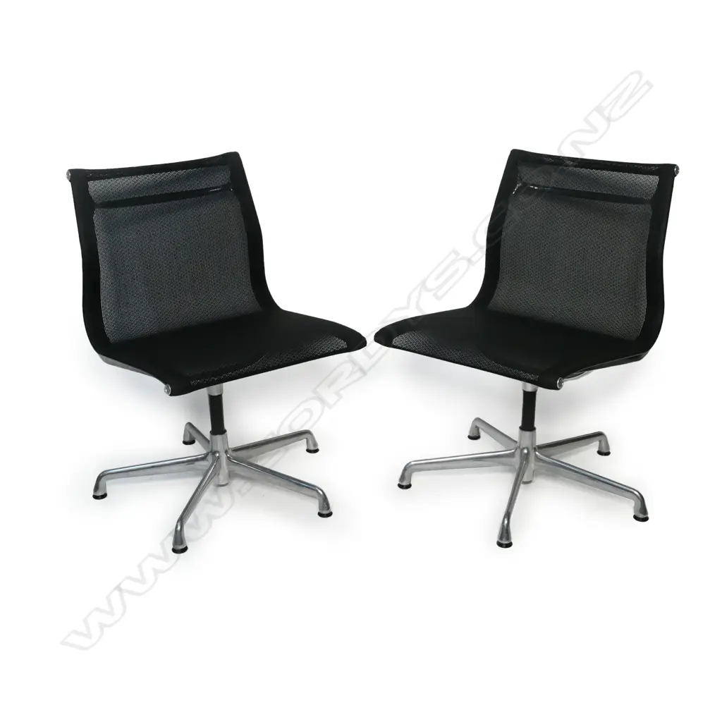 A pair of black Eames Herman Miller E330-5401 Management chairs, Image 1++