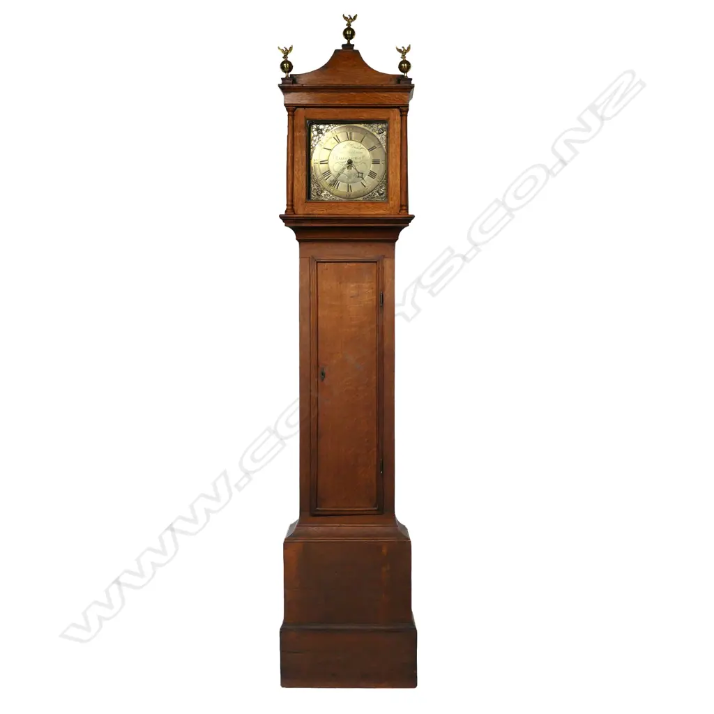 An 18thC oak long case clock, Image 1++