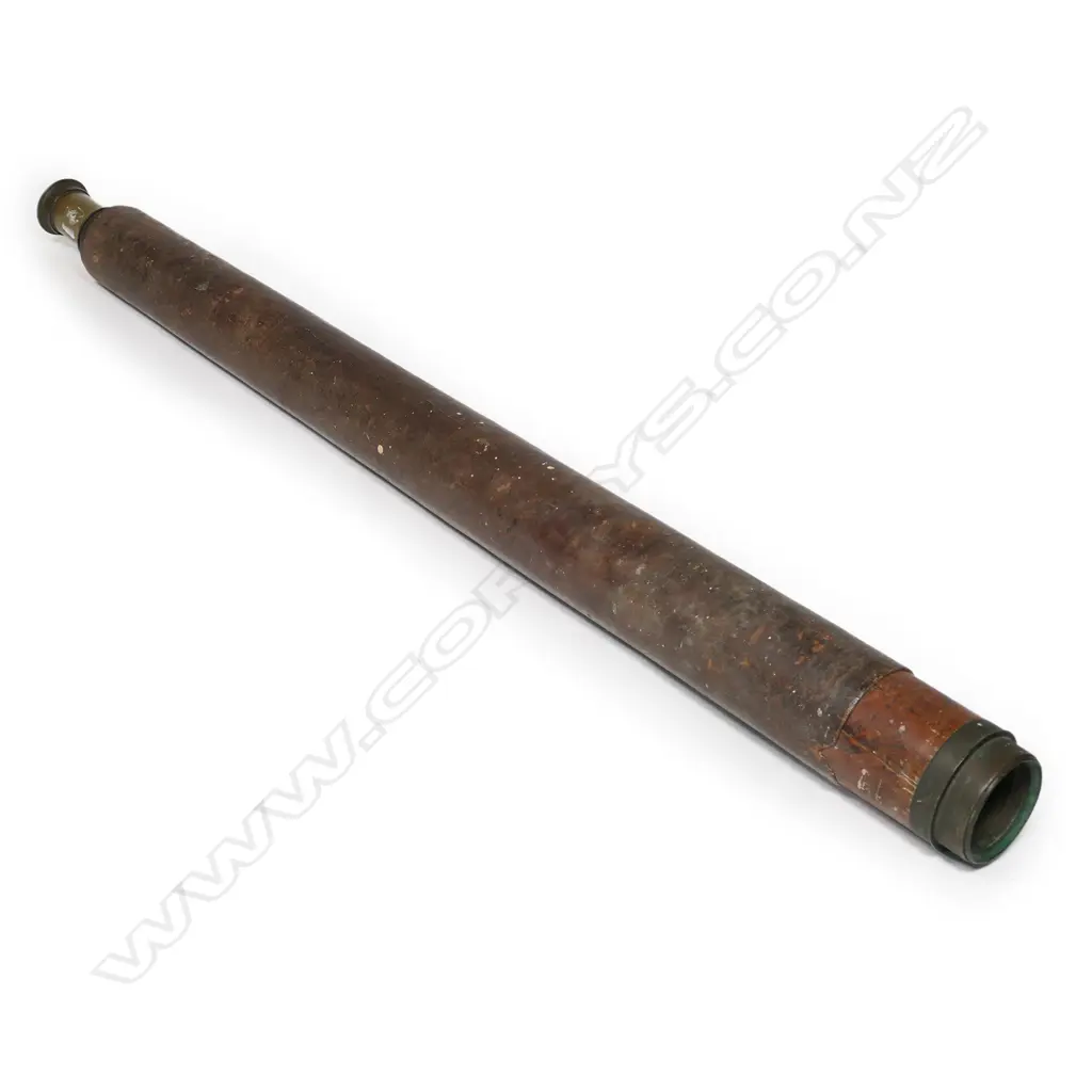 Colonel Robert Henry Wynyard's brass telescope, Image 1++