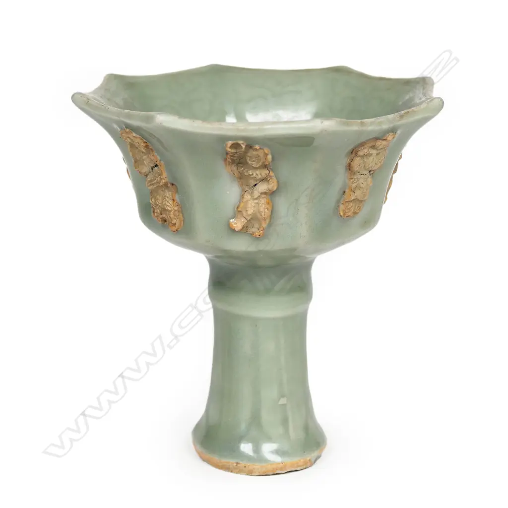 A rare Chinese Longquan celadon guan-type octagonal stem cup, Image 1++