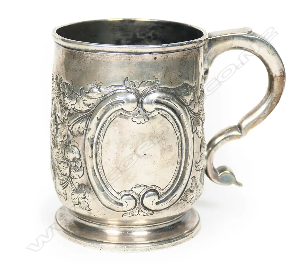 George I silver mug, Image 1++