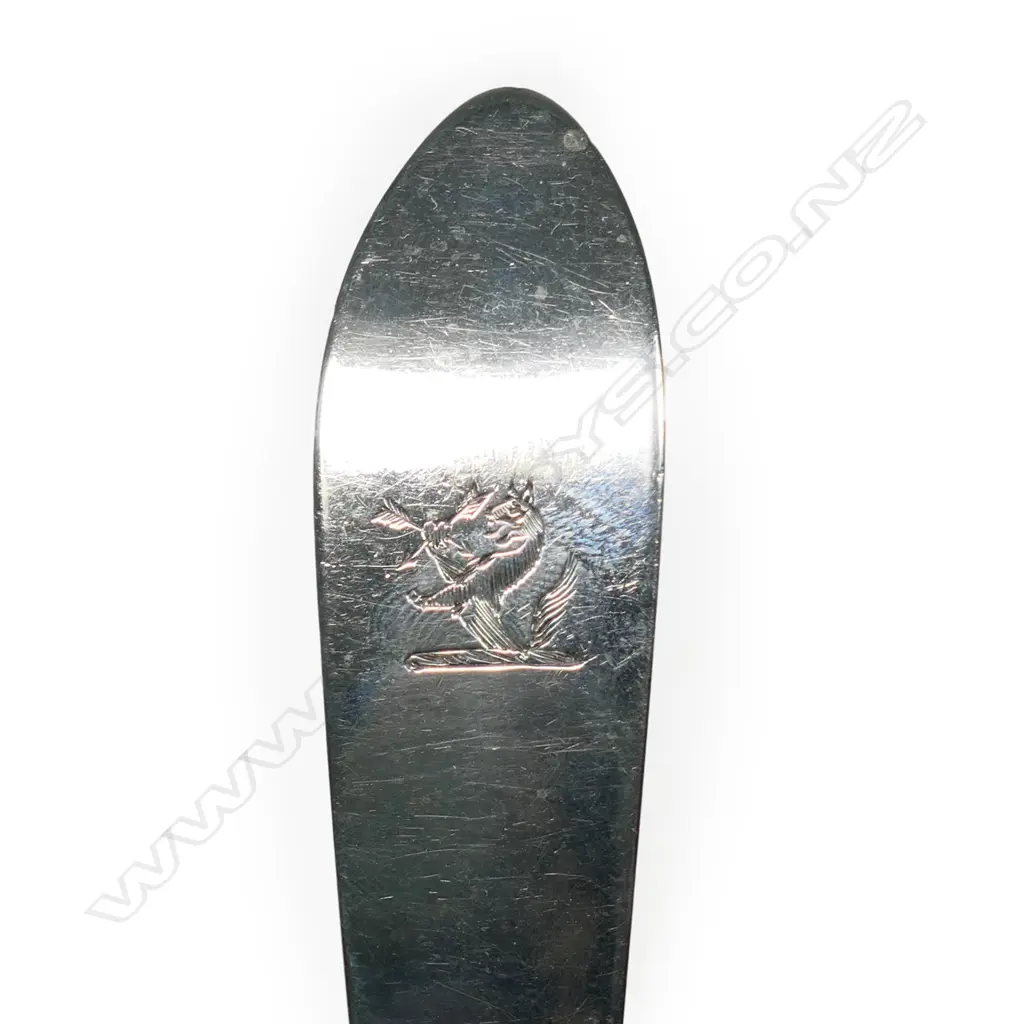 A George III Irish silver pie spoon, Image 1++