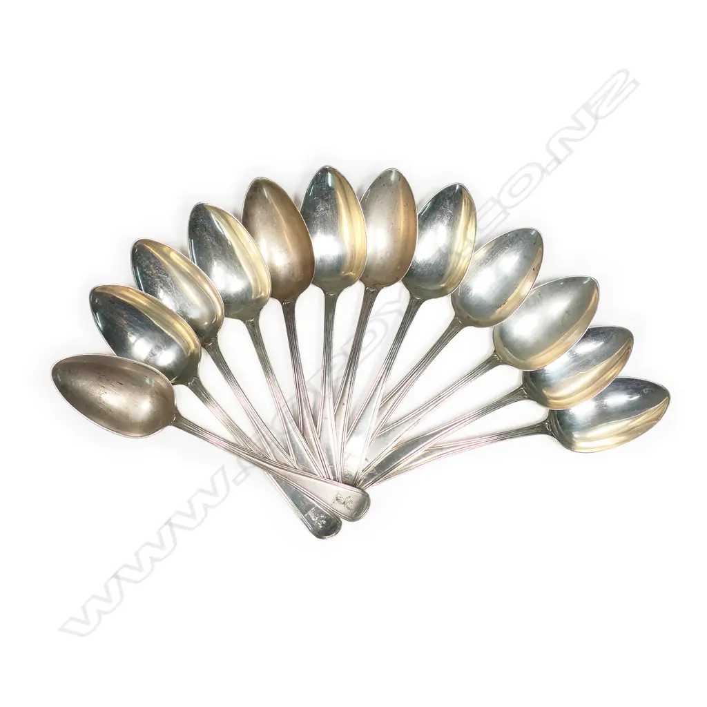 Twelve George III silver dessert spoons, Image 1++