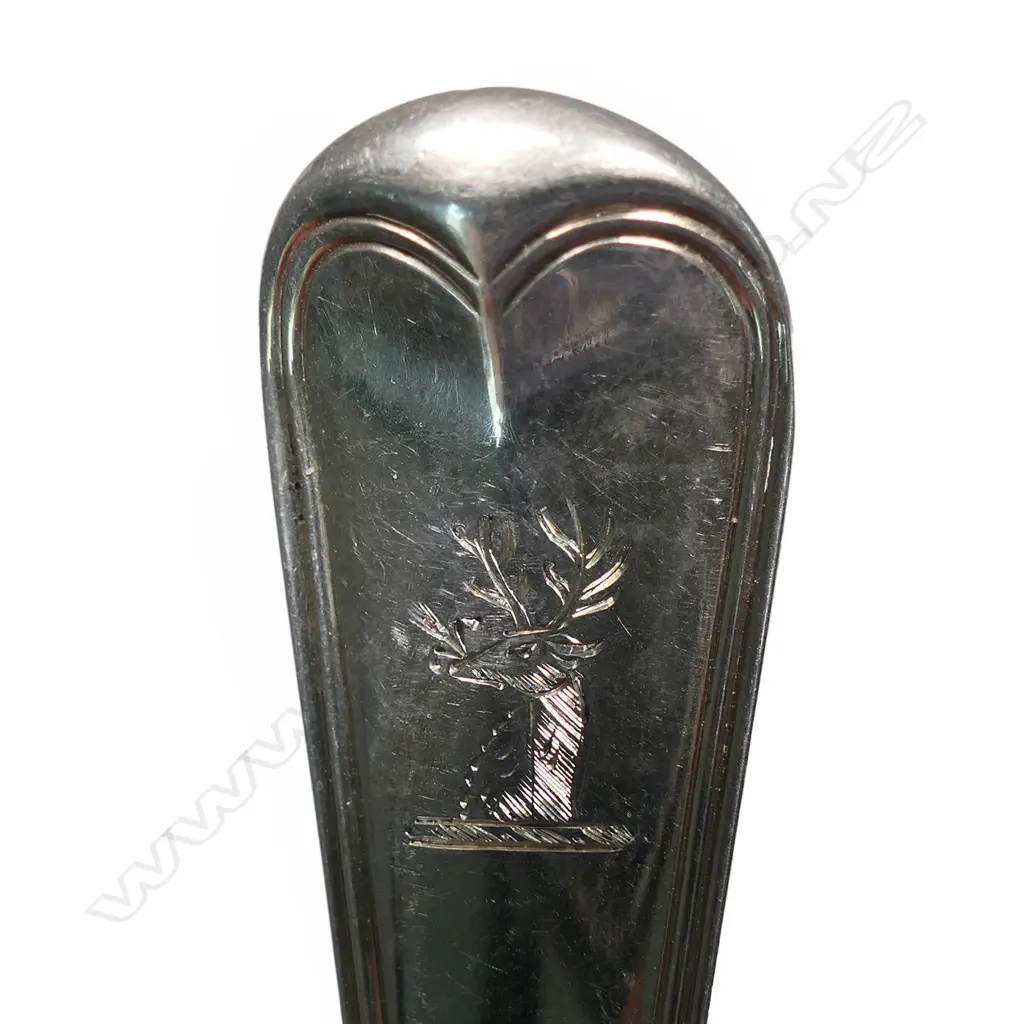 Twelve George III silver table forks, Image 1++