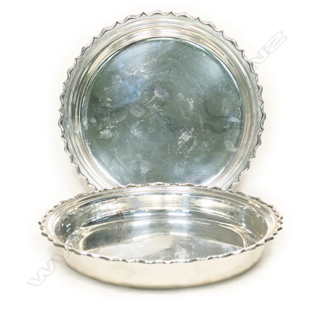 A pair of Egyptian 900 standard silver bowls, Image 1++