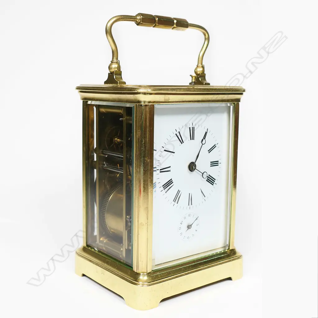 A 19thC French grande sonnerie carriage clock, Image 1++