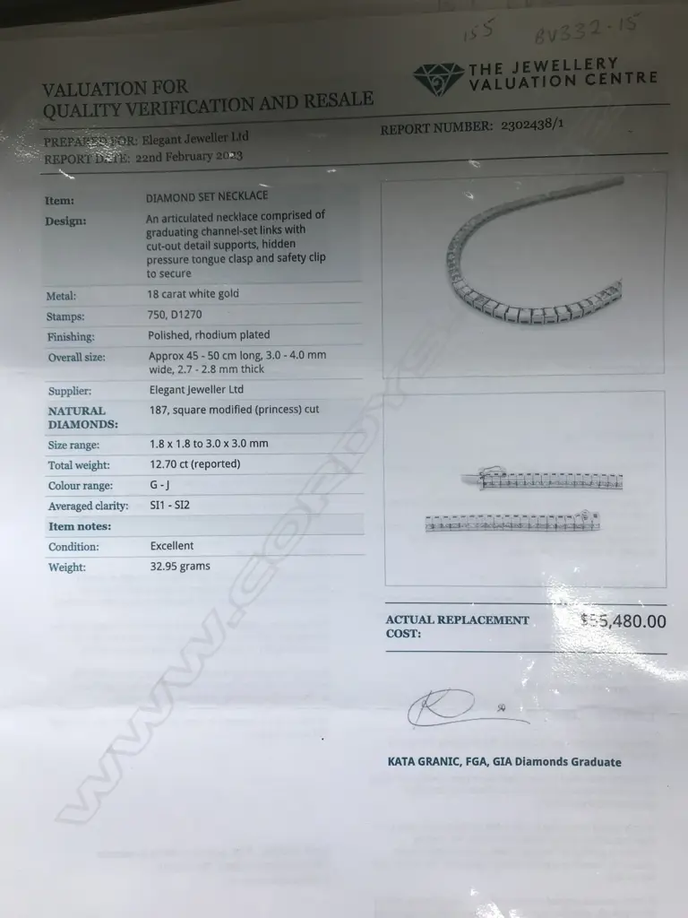 A modern 18ct white gold and diamond set necklace, Image 1++