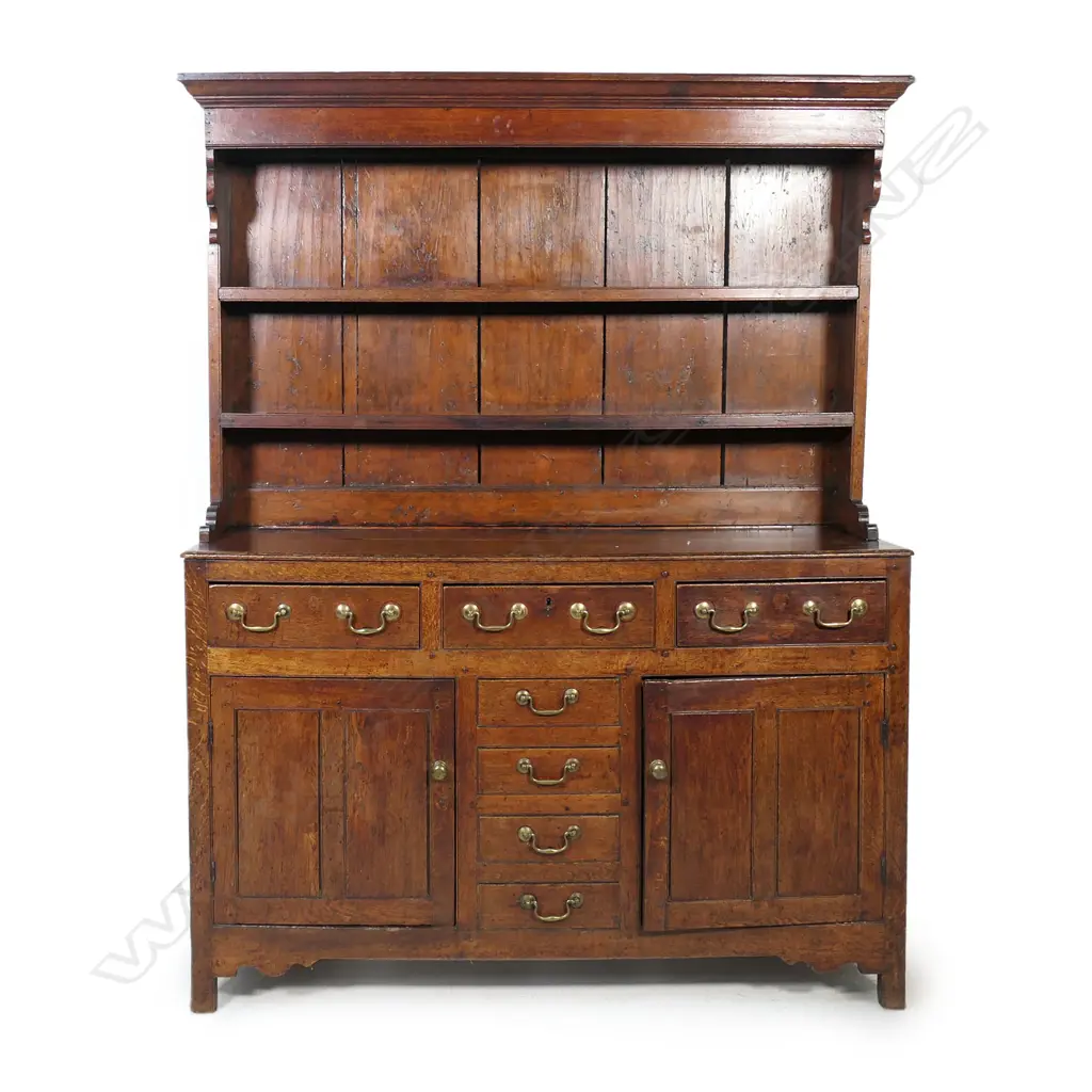 A good George lll period oak dresser, Image 1++