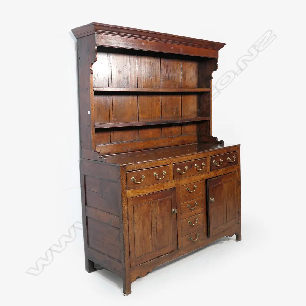 A good George lll period oak dresser, Image 1++