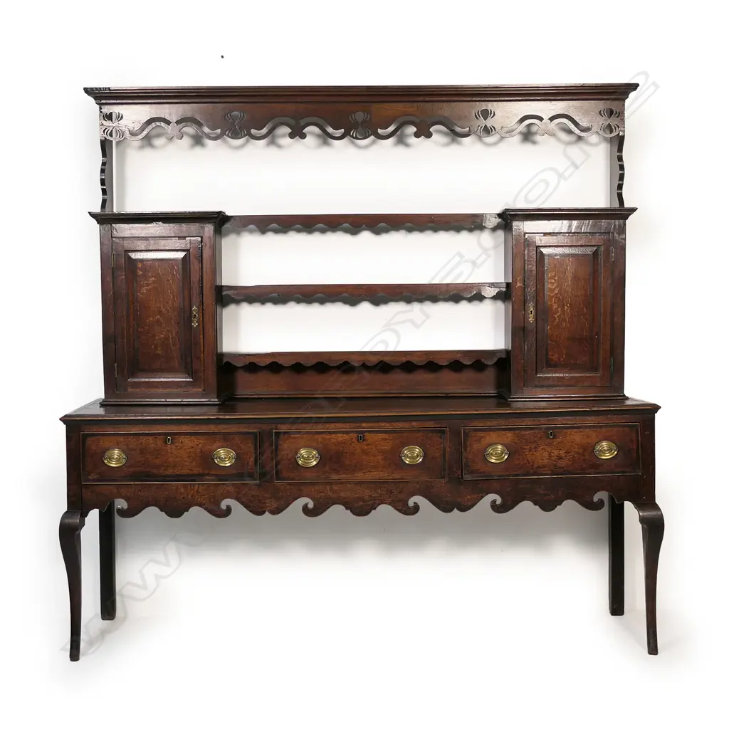 A good George lll oak and crossbanded open back Welsh dresser, Image 1++