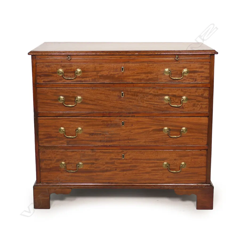 A good George lll mahogany crossbanded chest, Image 1++