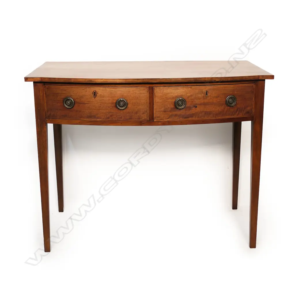 A 19th century mahogany bow-fronted side table, Image 1++