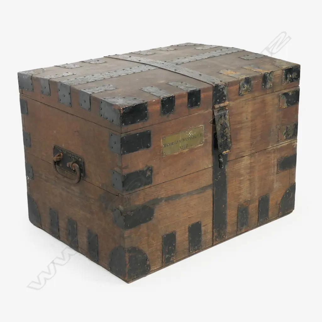 Lieutenant-colonel Robert Henry  Wynyard CB (1802 – 1864) historical travelling chest, Image 1++