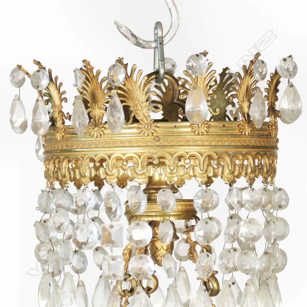 A Regency ormolu chandelier, Image 1++