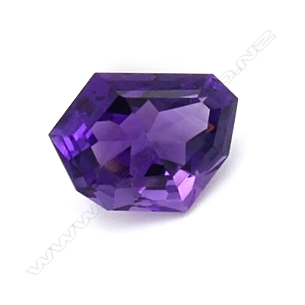 Amethyst – 15.05ct. freeform Image 1++