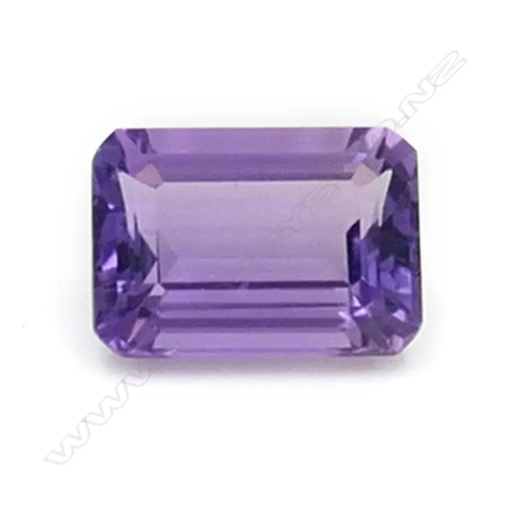 Amethyst – 6.99ct. rectangular with corners cut Image 1++
