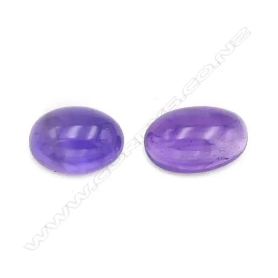 Amethyst – 6.7ct. - 2 stones cabochon