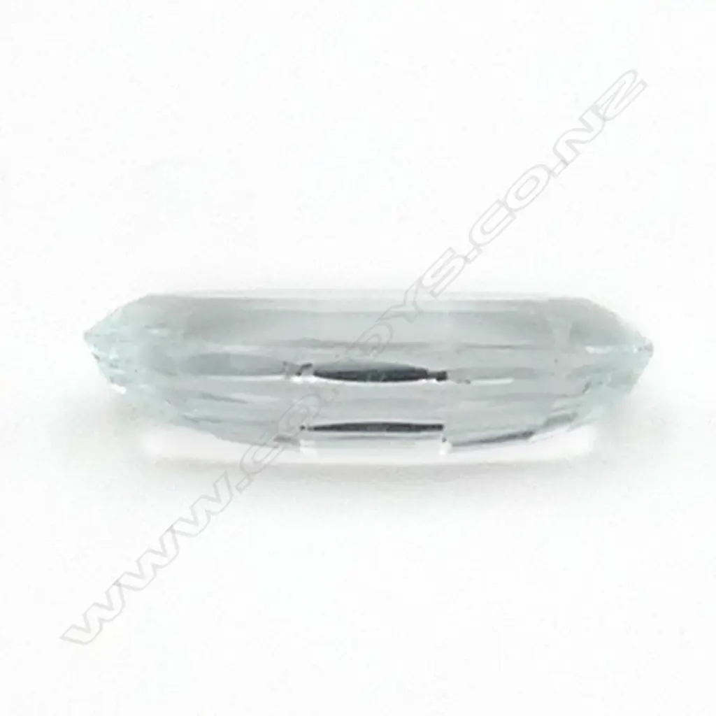 Aquamarine – 6.85ct. oval Image 1++