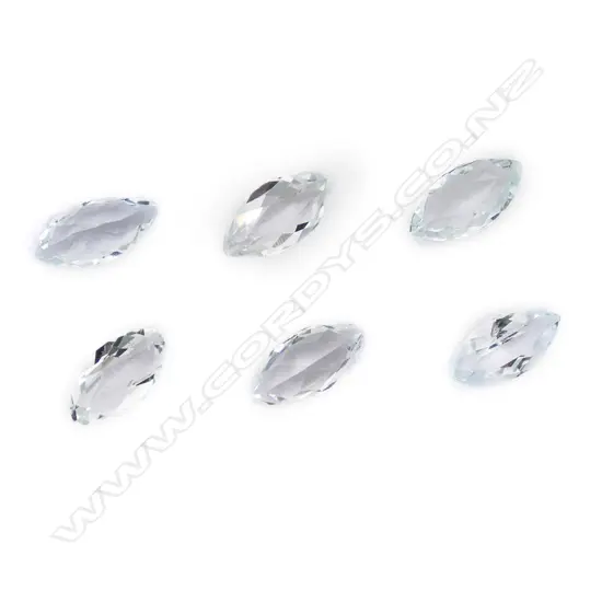 Aquamarine – 5.4ct. - 6 stones navette cut
