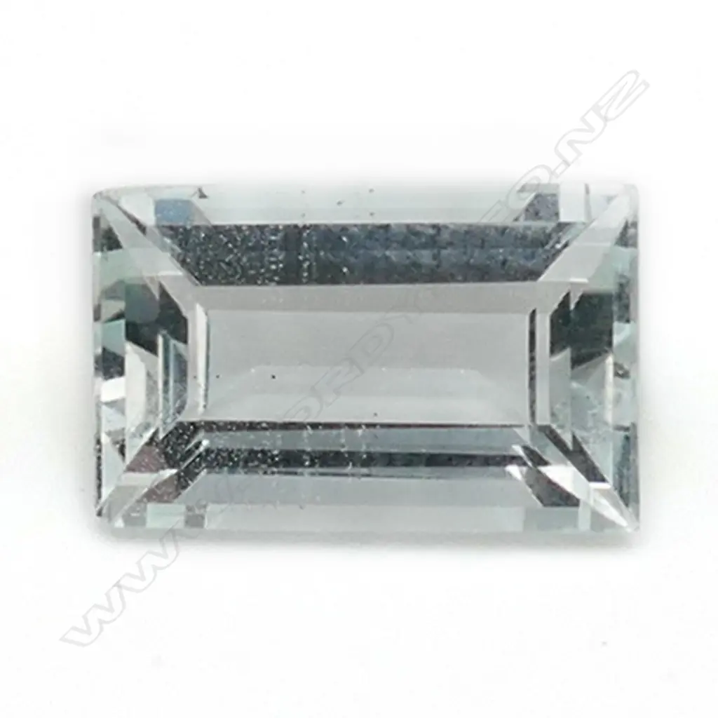 Aquamarine – 4ct. rectangular Image 1++