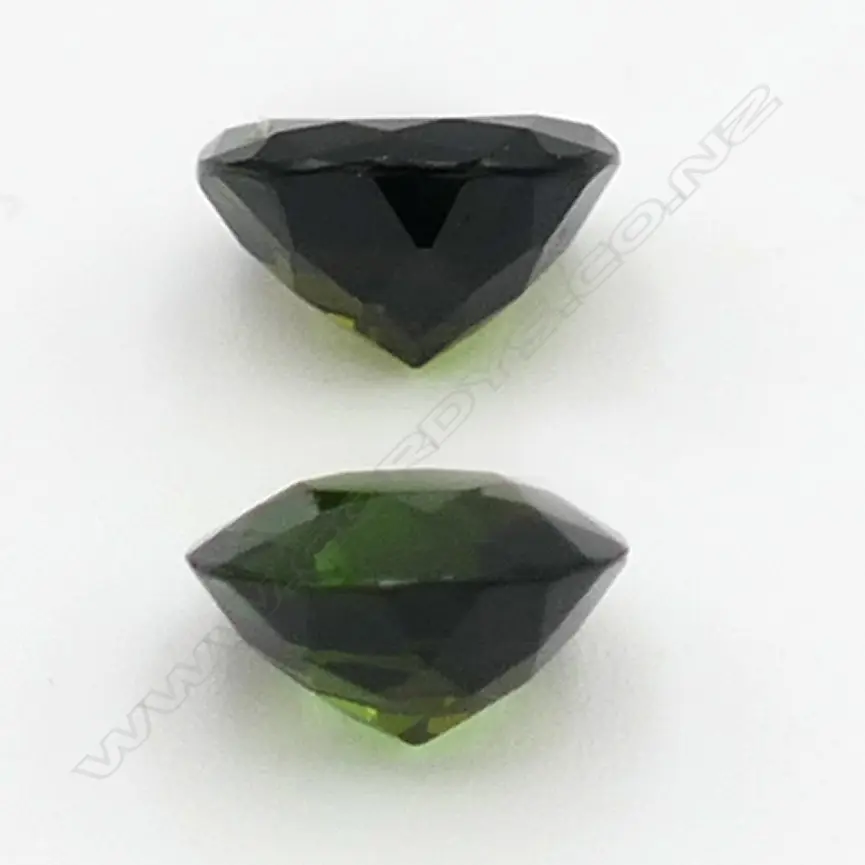 Tourmaline – 3.65ct. - 2 stones round Image 1++