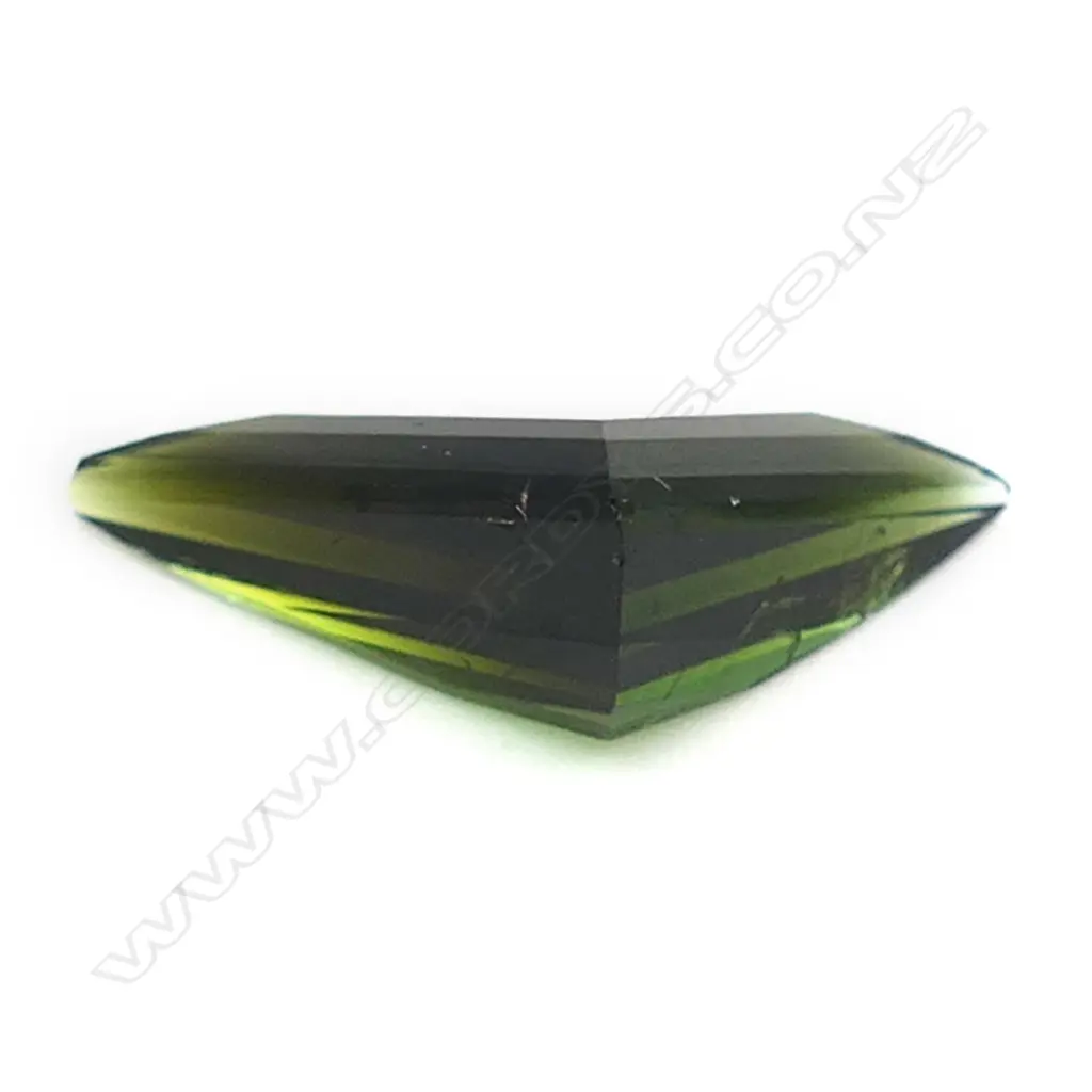 Tourmaline – 3.97ct. free form triangle Image 1++