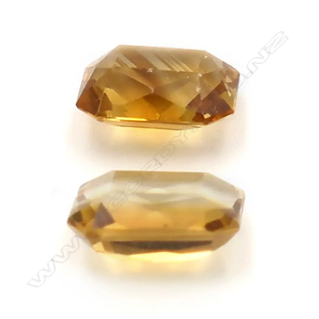 Citrine – 3.82ct. - 2 stones octagon Image 1++