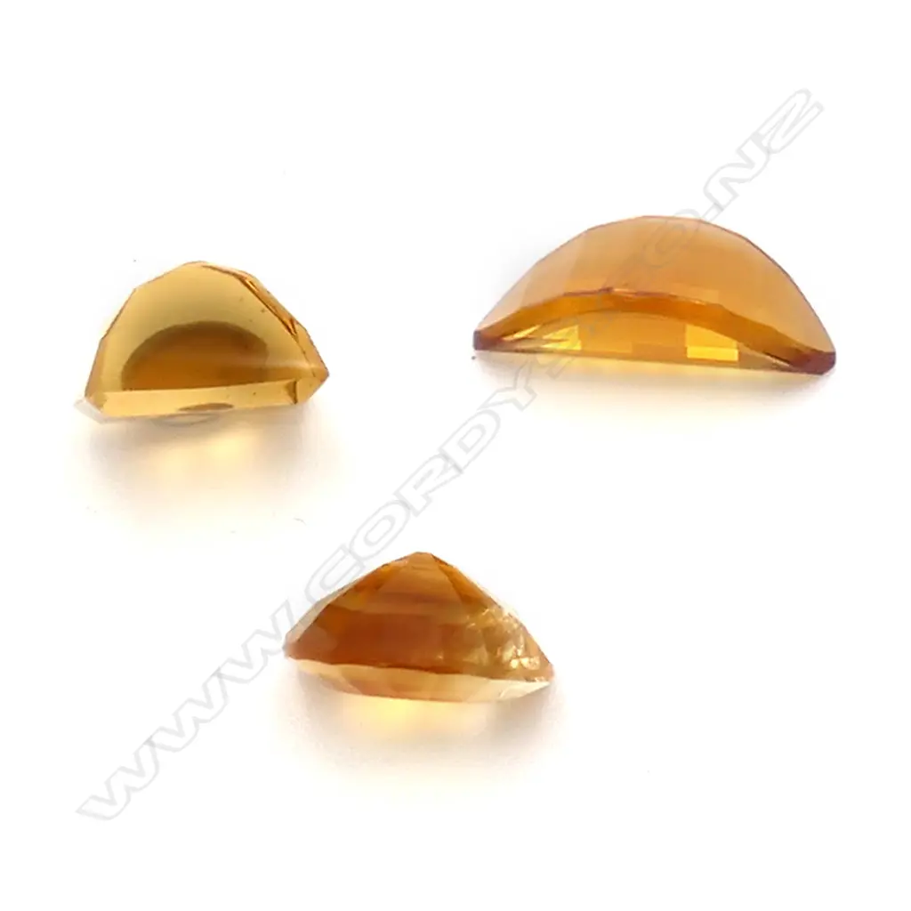 Citrine – 6.2ct. - 3 stones sample stones Image 1++