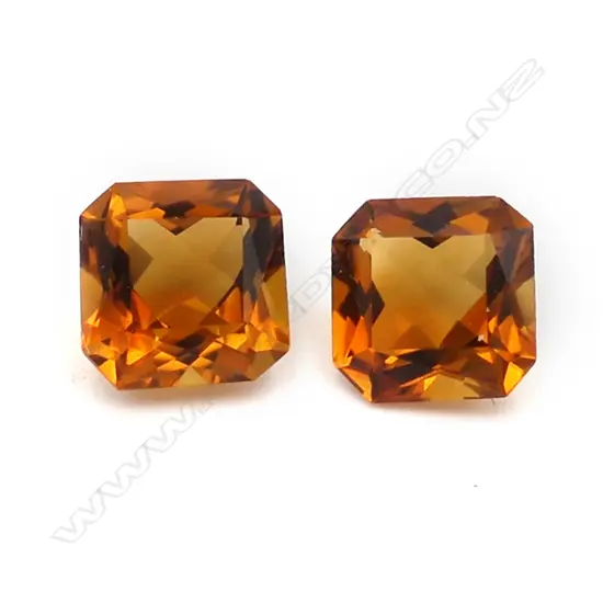 Citrine – 2.7ct. - 2 stones square with round corners