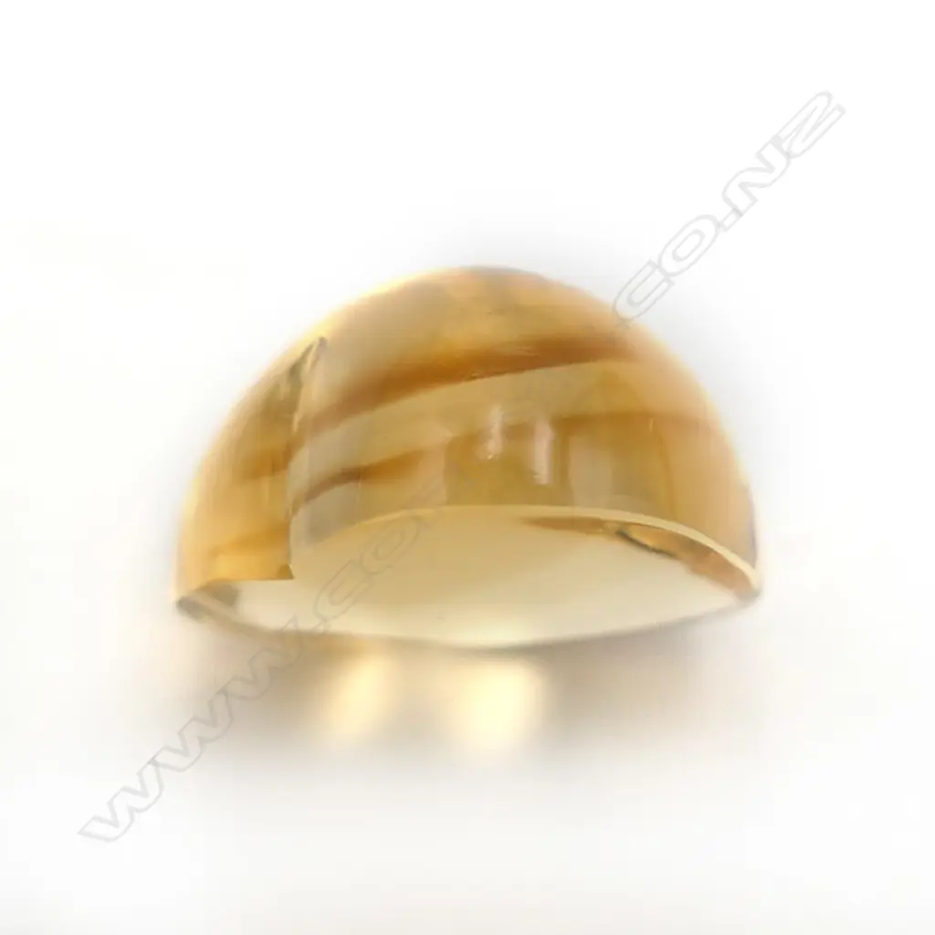 Citrine – 4.6ct. heart shaped cabochon Image 1++