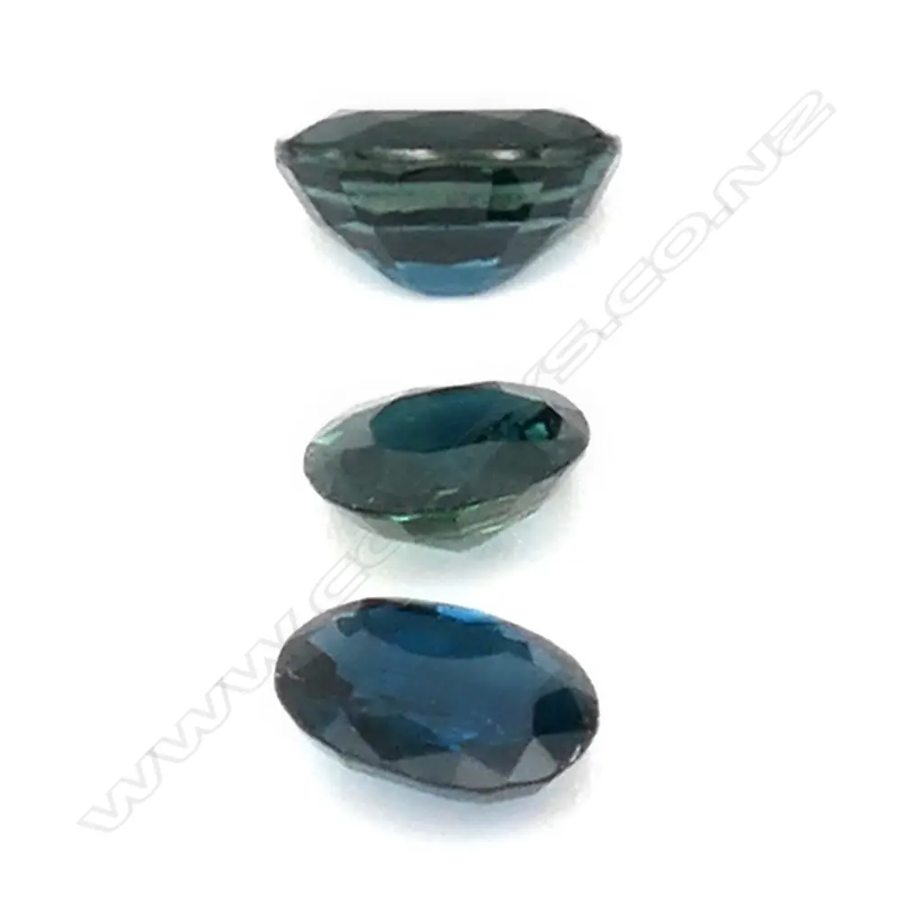 Sapphire – 6.56ct. - 10 stones mixed lot of round and oval stones Image 1++