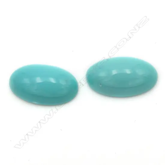 Turquoise – oval – 2 stones 13mm x 8mm