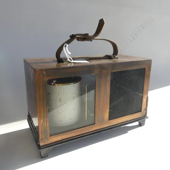 Early 19thC copper cased ' Simplex' thermograph by J Casartelli & Son Manchester. RD Number For 1908. H.180mm.