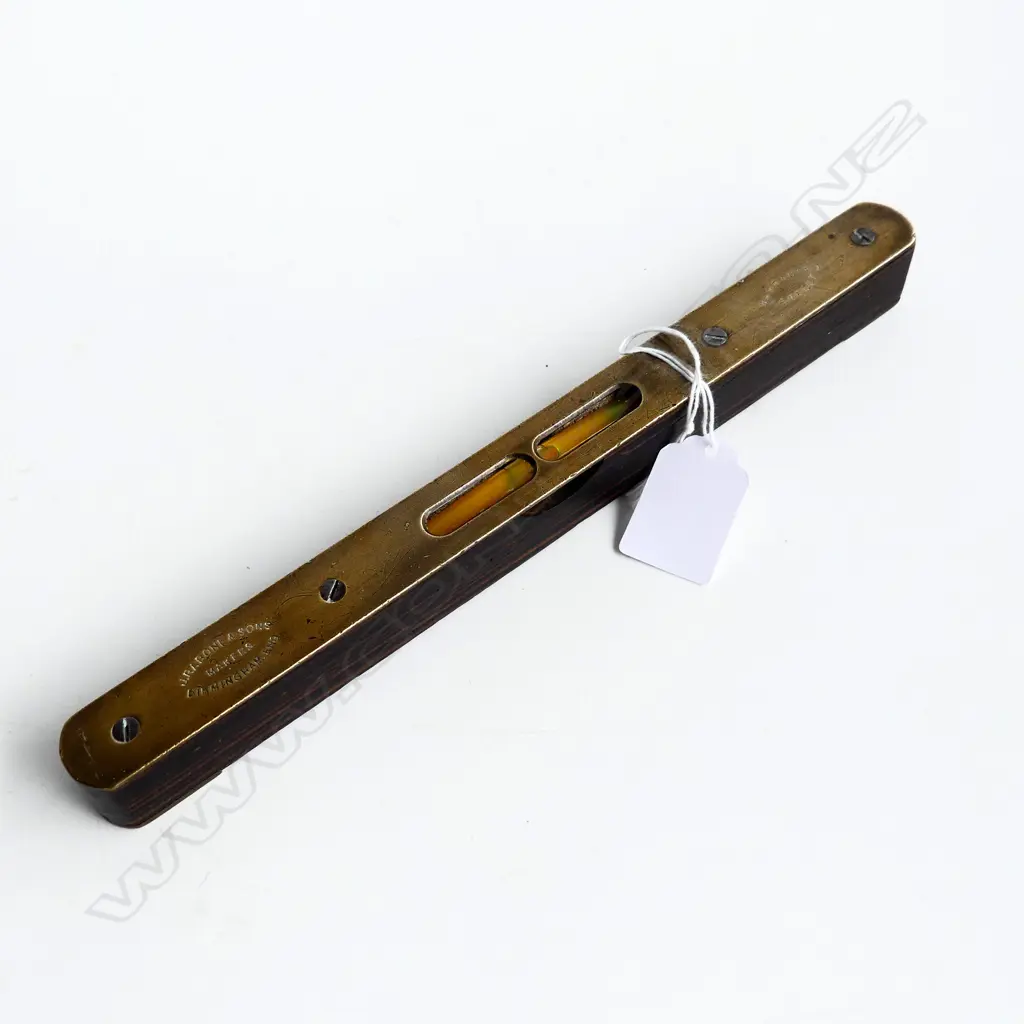 Antique brass & rosewood level by J. Rabone Birmingham in excellent order. L.250mm Image 1++